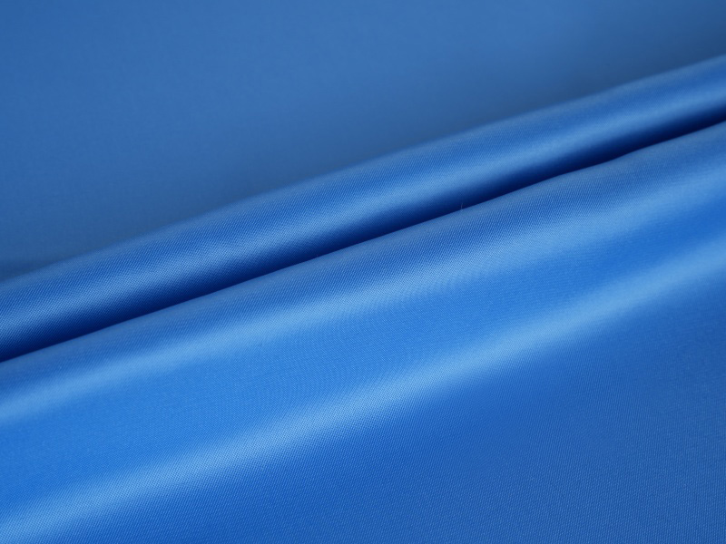 Kain Lapisan Plyester Twill